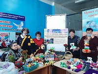 Творческая  мастерская "Доброцентр" дарит добро
