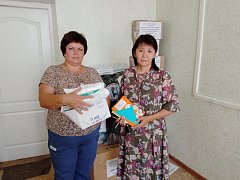 Воспитанники детского сада "Малыш" подготовили открытки для участников специальной военной операции