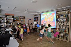 В Детской библиотеке была проведена познавательно - игровая программа "Великая наша держава - Россия!"