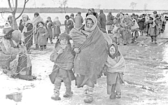 Ее улыбка спасла семью от расстрела. Но через год она услышала от тети страшный шепот: «Дышите глубже, детки, чтоб не мучиться»