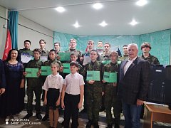 Школьники побывали на пятидневных военных учебных сборах в учебно-методическом центре военно-патриотического воспитания молодежи "Авангард"