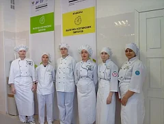 Студентка Краснопартизанского политехнического лицея показала путь к мастерству осетинских пирогов на чемпионате «Профессионалы»