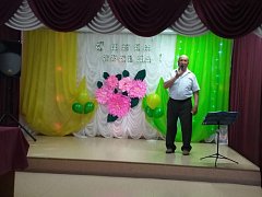 Работники Дома культуры с. Толстовка подготовили для жителей конкурсно-познавательную программу «Вместе дружно мы живем»